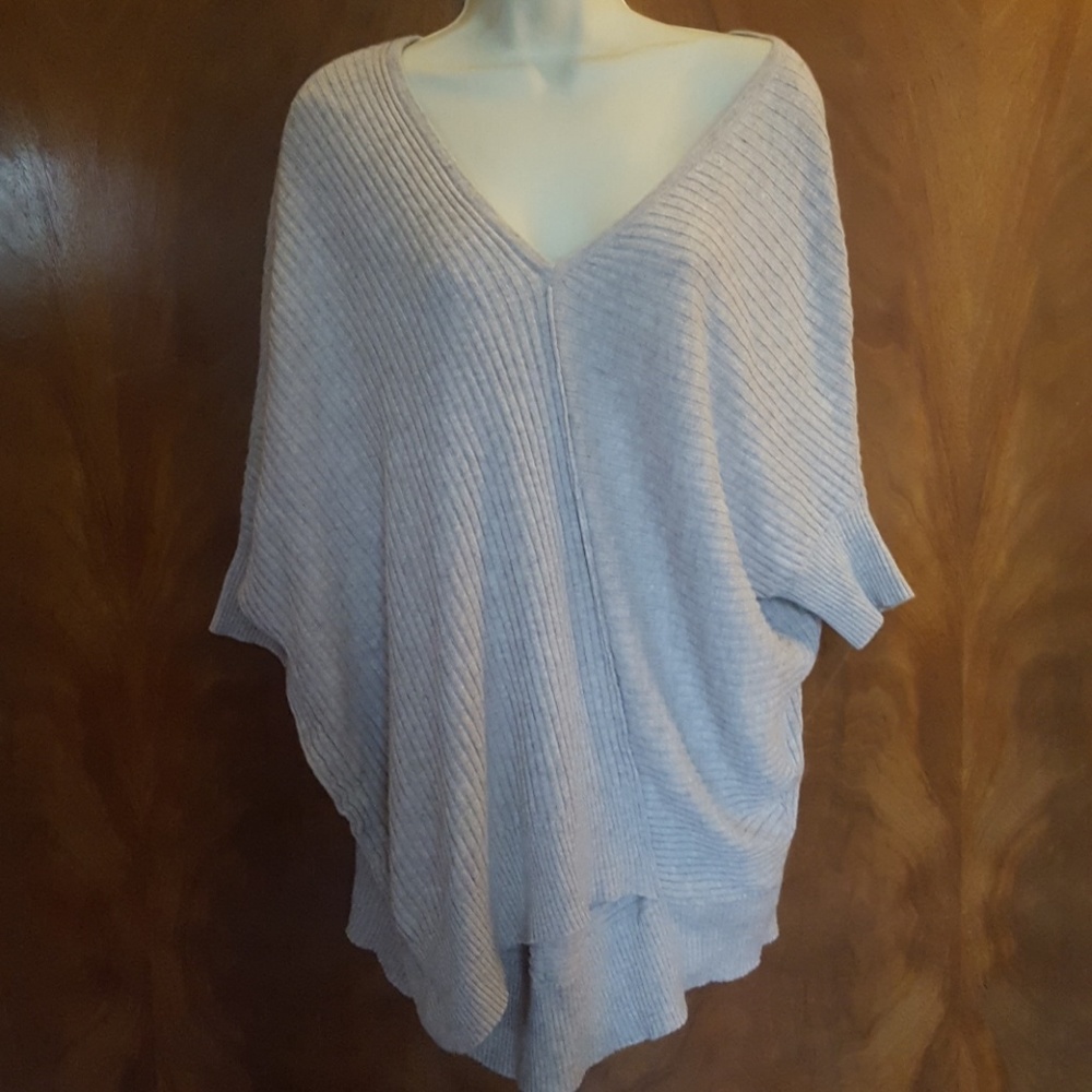 Matty M gray ribbed slouch top s